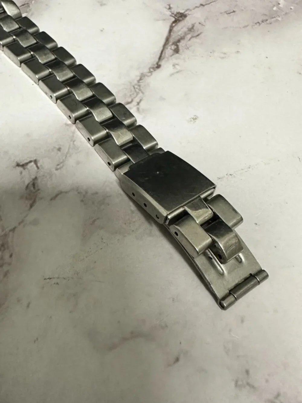 Timex Indiglo Watch Women Silver Tone Blue Dial Date Flawed bracelet Works